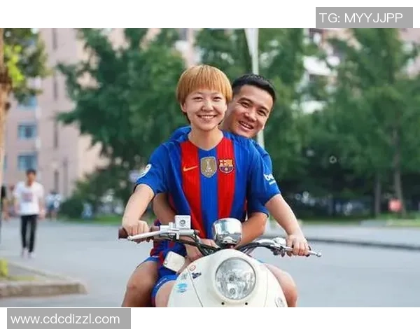 日本美女与足球明星的浪漫故事揭示运动与美丽的完美结合